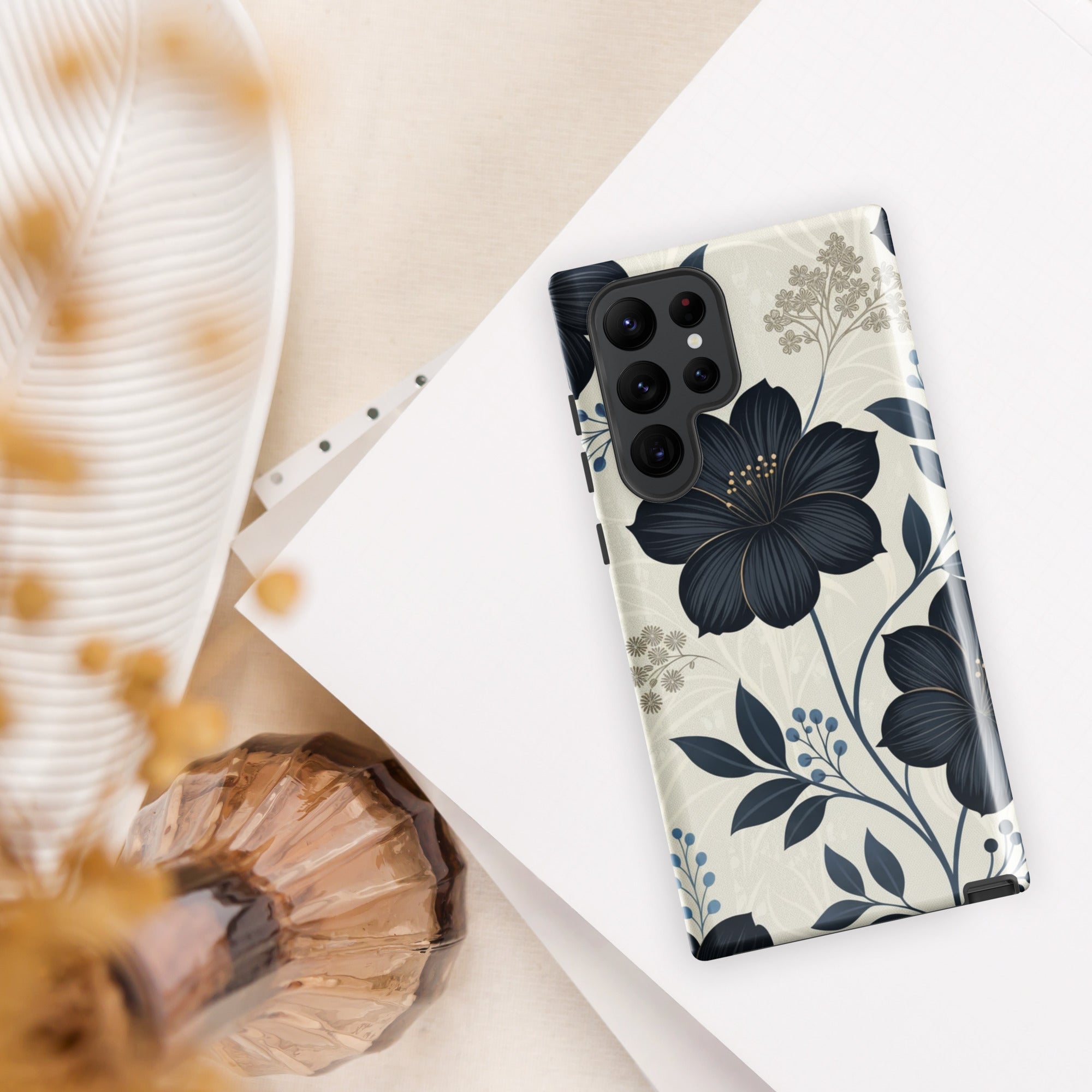 Elegant Blue Floral Tough Case for Samsung Galaxy S22 Ultra