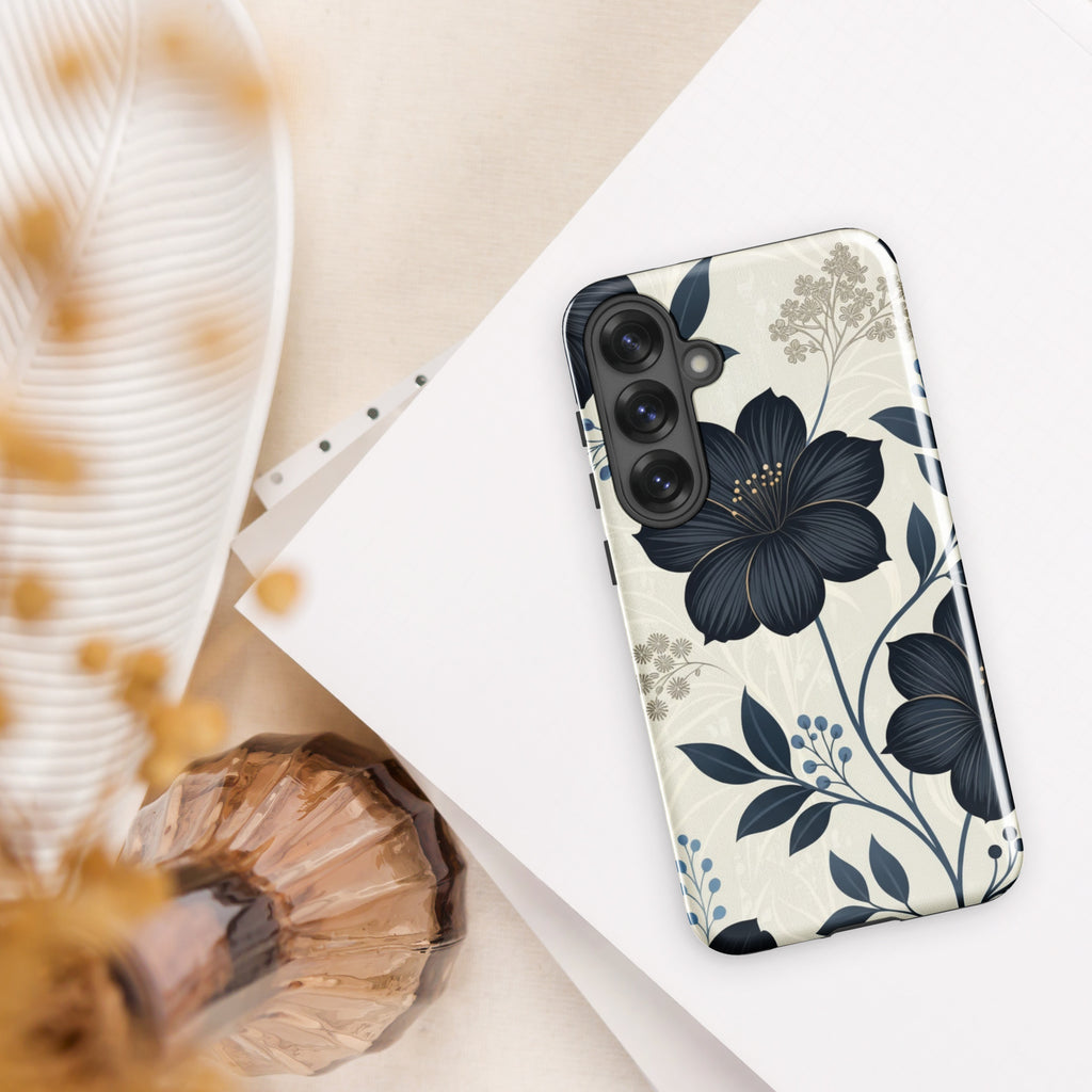 Elegant Blue Floral Tough Case for Samsung Galaxy S25 Plus